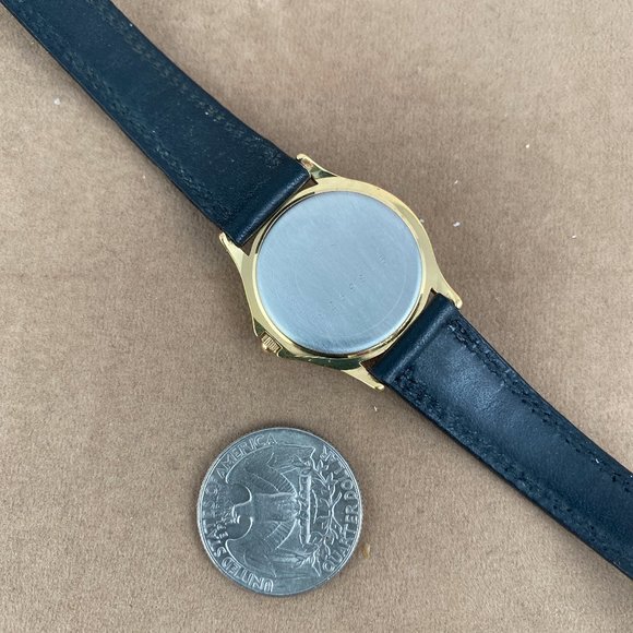 Vintage Movado Museum Gold Dot Swiss Quality Gold Watch Sapphire Crystal - Picture 6 of 7